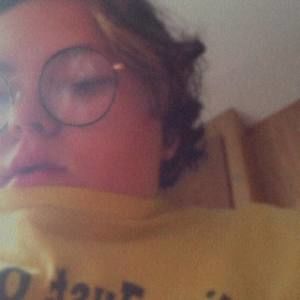 Meet your Posher, Cora